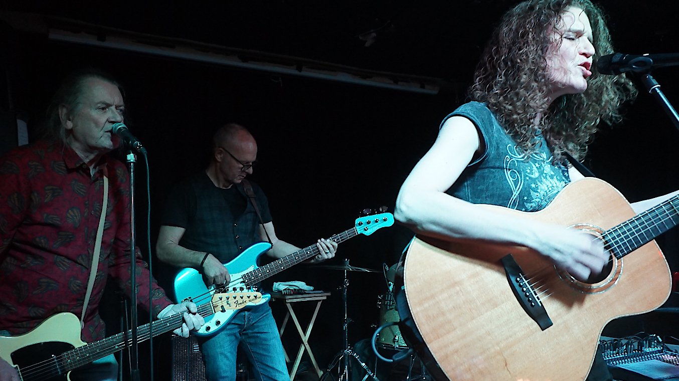 Meike Köster & die SSJ Houseband