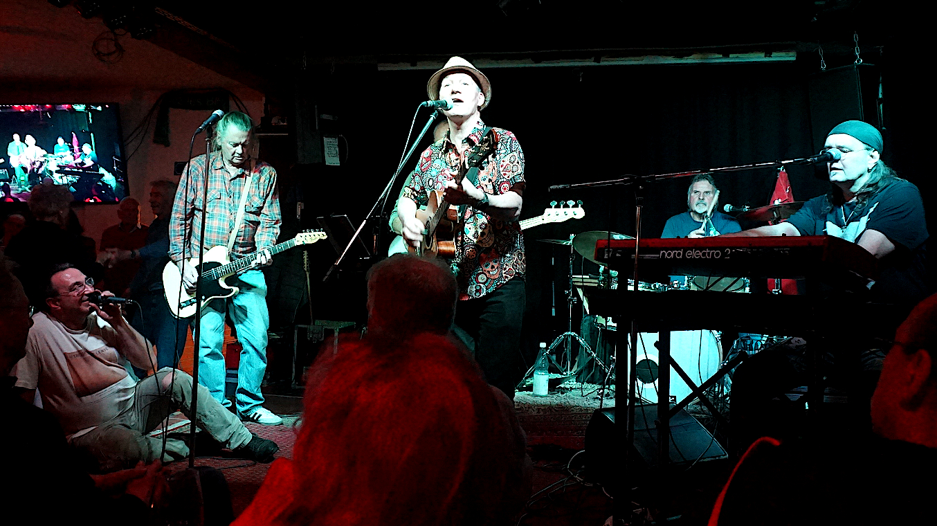 Roland Scull & die SSJ Houseband